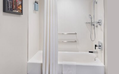 Courtyard by Marriott New Orleans Metairie