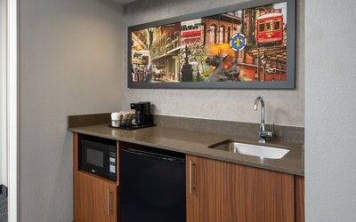 Courtyard by Marriott New Orleans Metairie