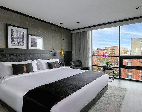 42 Hotel