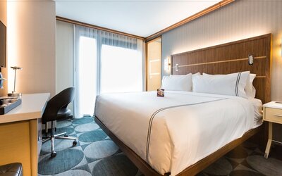 Crowne Plaza HY36 Midtown Manhattan by IHG