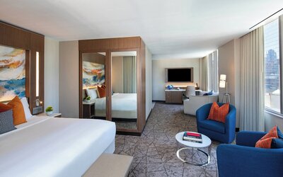 Courtyard by Marriott New York Manhattan/Midtown West