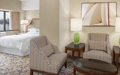 Sheraton Lincoln Harbor Hotel