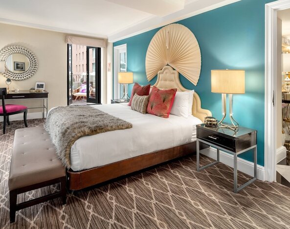 The Lexington Hotel, Autograph Collection