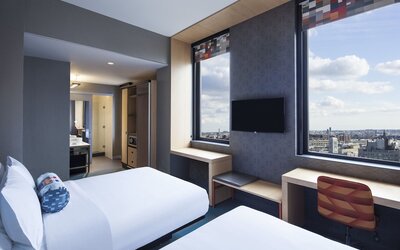 Aloft by Marriott Long Island City-Manhattan View