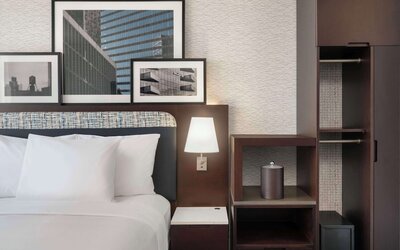 DoubleTree by Hilton Long Island City, NY
