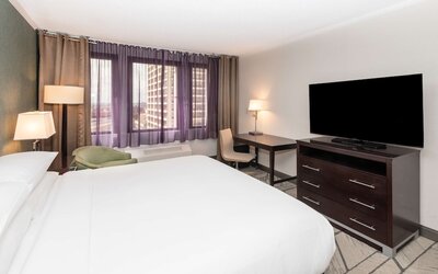 DoubleTree by Hilton Newark Penn Station