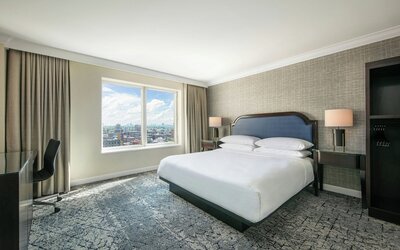 Sheraton LaGuardia East Hotel