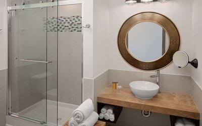 Watt Hotel Rahway, Tapestry Collection by Hilton
