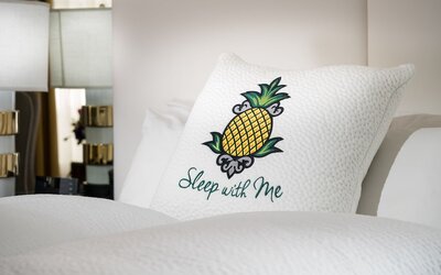 Staypineapple, An Iconic Hotel, The Loop