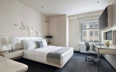 THE MIDLAND HOTEL, Chicago, a Tribute Portfolio Hotel