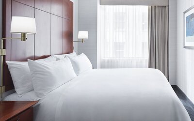 Central Loop Hotel