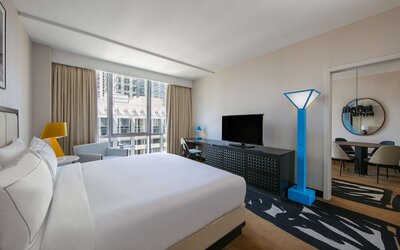 theWit Chicago, a Hilton Hotel