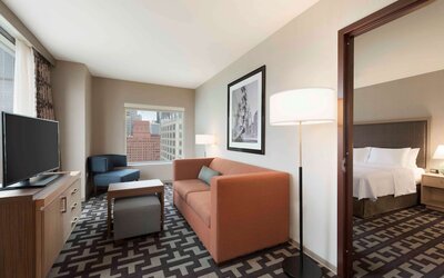 Homewood Suites by Hilton Chicago West Loop Fulton Mkt Area