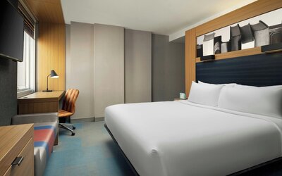 Aloft by Marriott Chicago Downtown River North