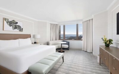 Fairmont Chicago at Millennium Park Gold Experience