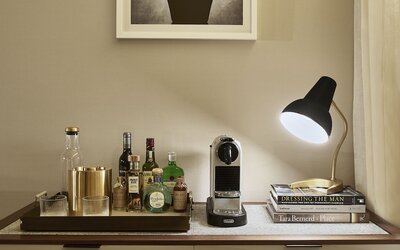 The Hollywood Grande, Autograph Collection
