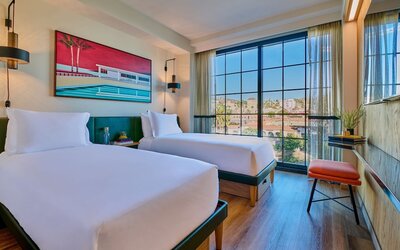 HOLLYWOOD VOLUME, a Tribute Portfolio Hotel