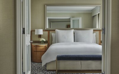 Four Seasons Hotel Chicago