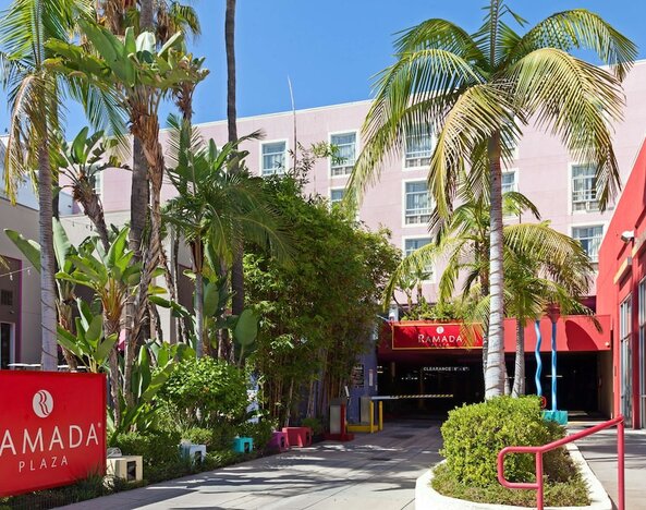 Ramada Plaza by Wyndham West Hollywood Hotel & Suites