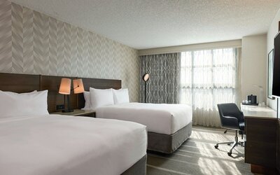 Renaissance Los Angeles Airport Hotel