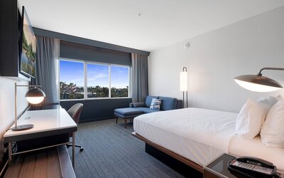 Courtyard by Marriott Marina del Rey