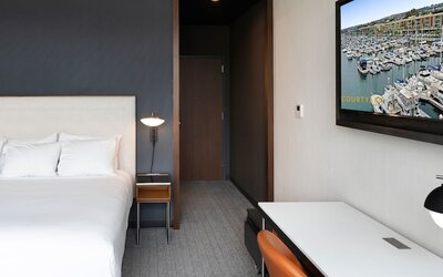 Courtyard by Marriott Marina del Rey