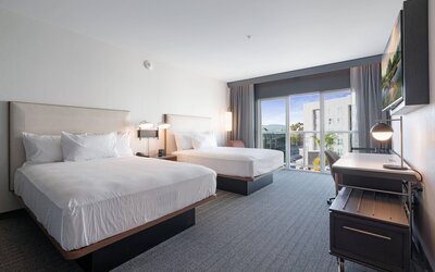 Courtyard by Marriott Marina del Rey