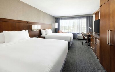Courtyard by Marriott Los Angeles Woodland Hills