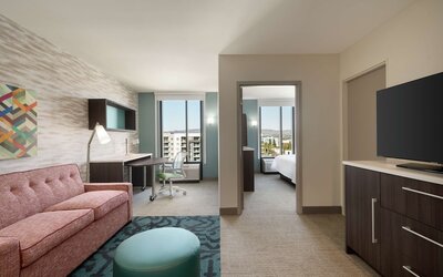 Home2 Suites By Hilton Woodland Hills