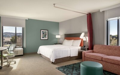 Home2 Suites By Hilton Woodland Hills