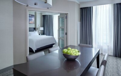 Chicago Marriott Suites O'Hare