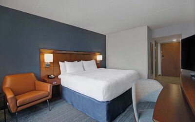 Courtyard Chicago Elmhurst/Oakbrook Area