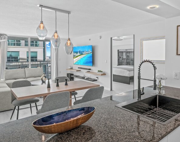 The Club At Brickell Bay Voila Rentals