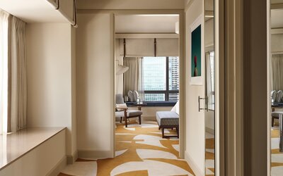 Four Seasons Hotel Miami