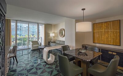 W Miami