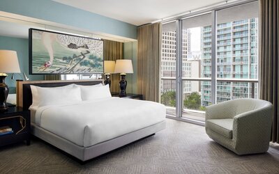 W Miami