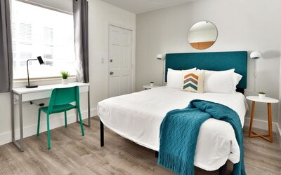 Broadway Suites Downtown by RocketStay