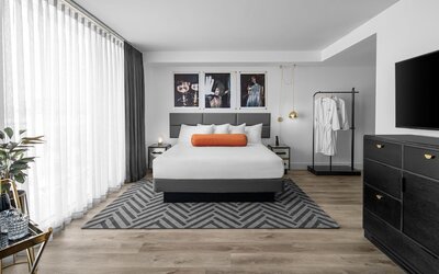 The ENGLISH Hotel, Las Vegas, a Tribute Portfolio Hotel, 21 and over