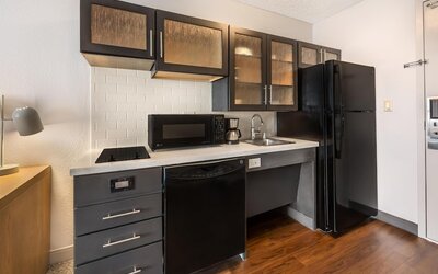 Sonesta Simply Suites Las Vegas Convention Center