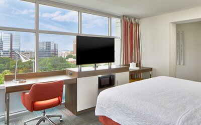 Hampton Inn & Suites Atlanta Midtown
