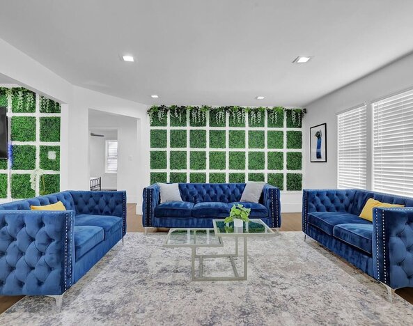 Atlanta Ivy Manor Message Now for Summer Special