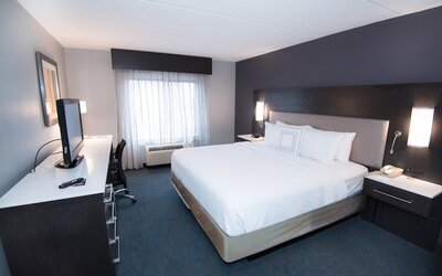 Fairfield Inn and Suites by Marriott Atlanta Airport North