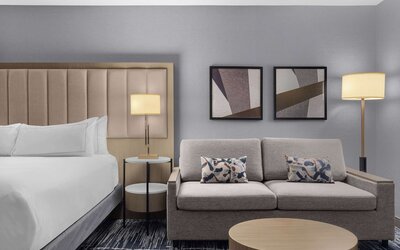 DoubleTree by Hilton Las Vegas Airport