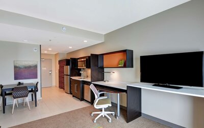 Home2 Suites by Hilton Las Vegas Strip South