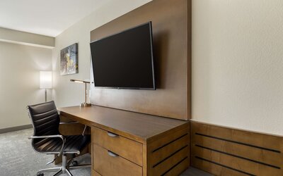 Best Western Plus Henderson Hotel