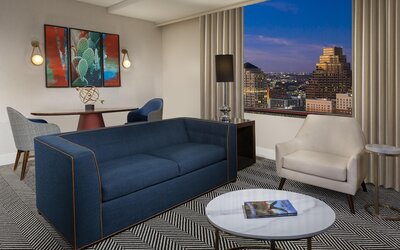 Hilton Austin