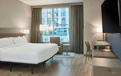 AC Hotel by Marriott Nashville Downtown