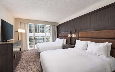 DoubleTree Suites by Hilton Austin Downtown Capitol