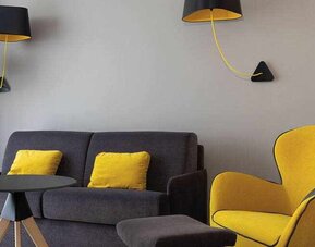 Seating area suitable for co-working at the Hilton Garden Inn Tours Centre.