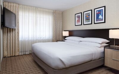 DoubleTree Suites by Hilton Nashville Airport